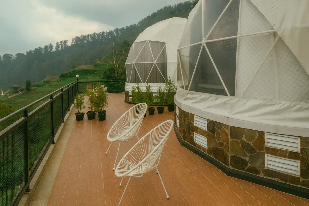 Damar Langit Resort