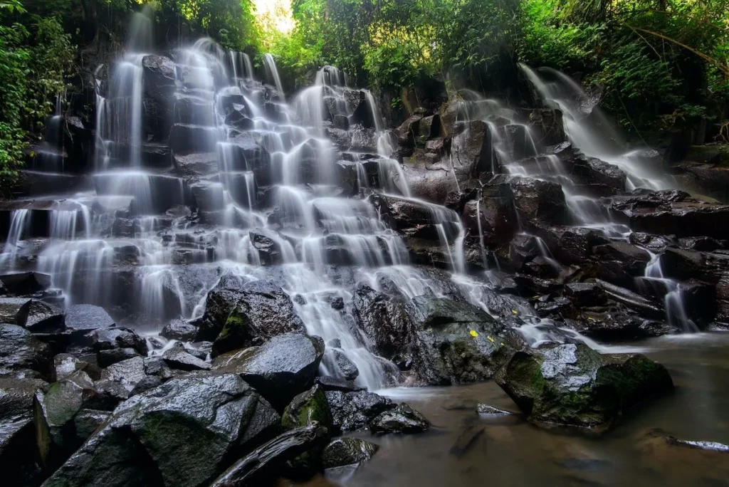 Air Terjun Kanto Lampo