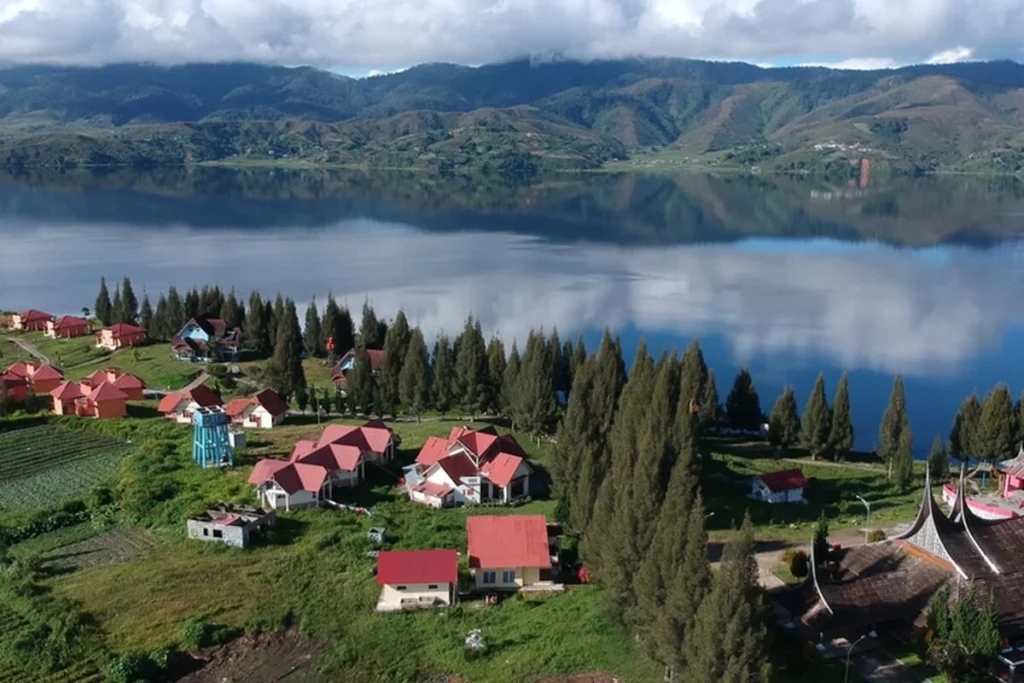 Danau Kembar
